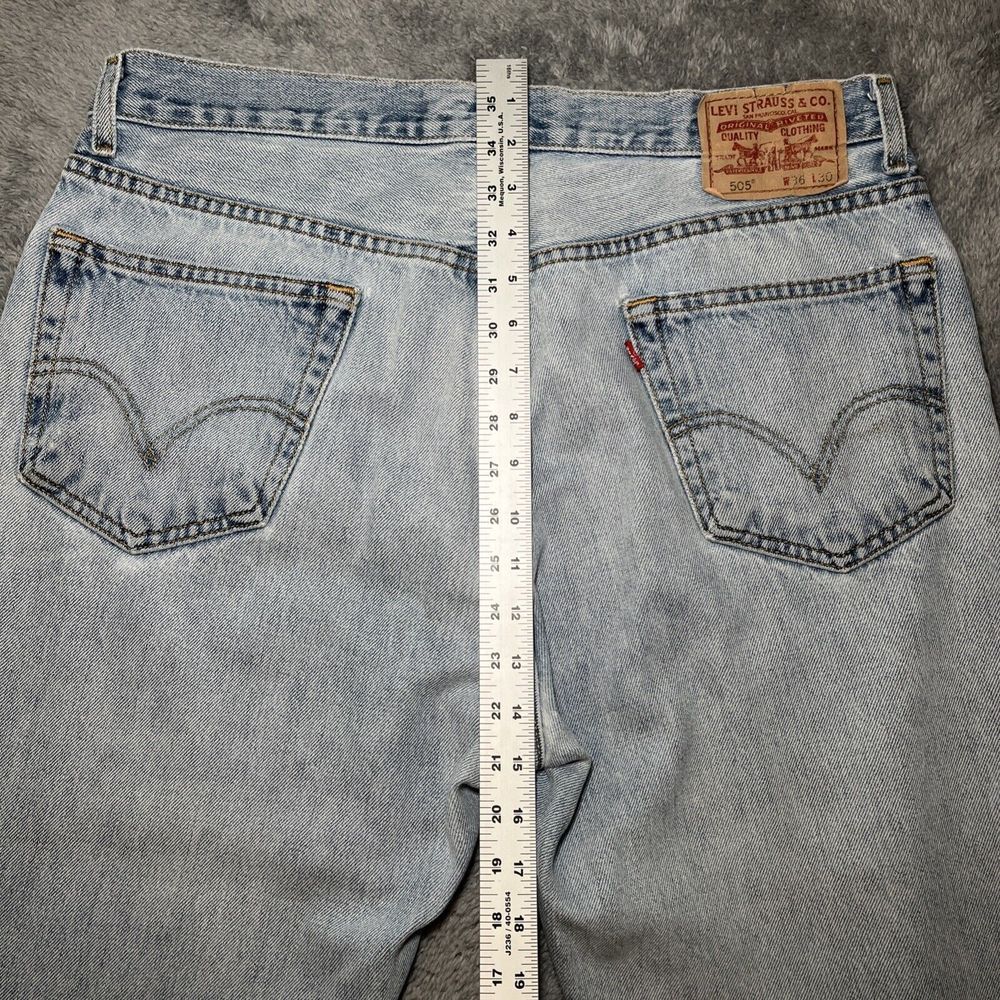 Levi's Regular Fit 505 Mens SZ W36 L30 Denim Jeans Light Blue Wash Straight Fit - Picture 9 of 12